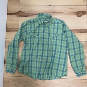 Woolrich - Women’s Green Plaid Long Sleeve Button Up - 100% Cotton - Size Large